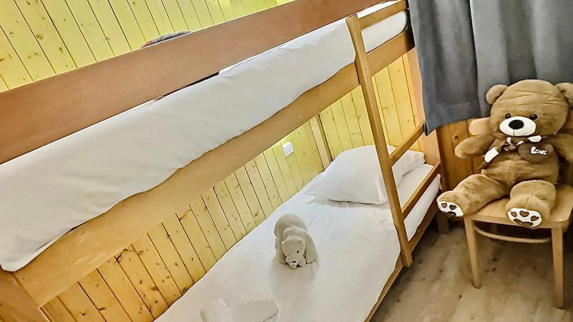 Apartment Appartement Pour 6 Pers. Avec 2 Sdb Pres Du Centre Et Des Pistes A Val D'Isere - Fr-1-411-897 France